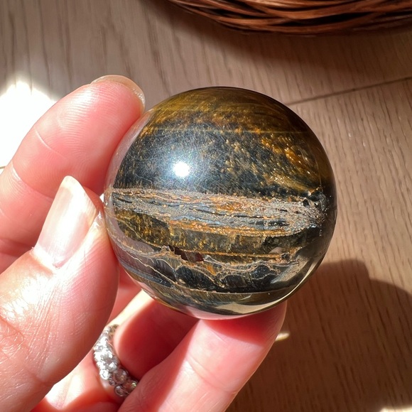 Blue Tiger's Eye (h) Sphere | crystal - Picture 5 of 11